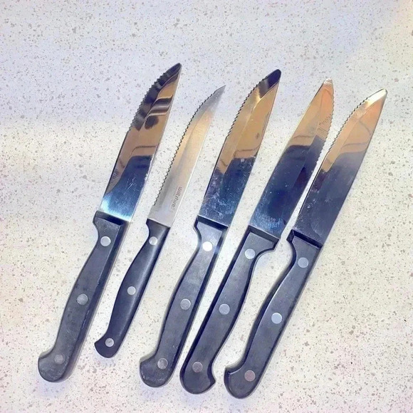 Unused Barbecue 🍖 knives 🔪 for  outdoor cooking & barbecue 🍗 - Picture 1 of 3
